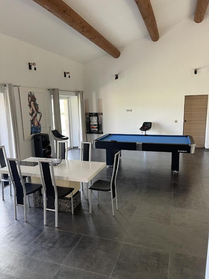 Villa Rians Rians  Екстер'єр фото