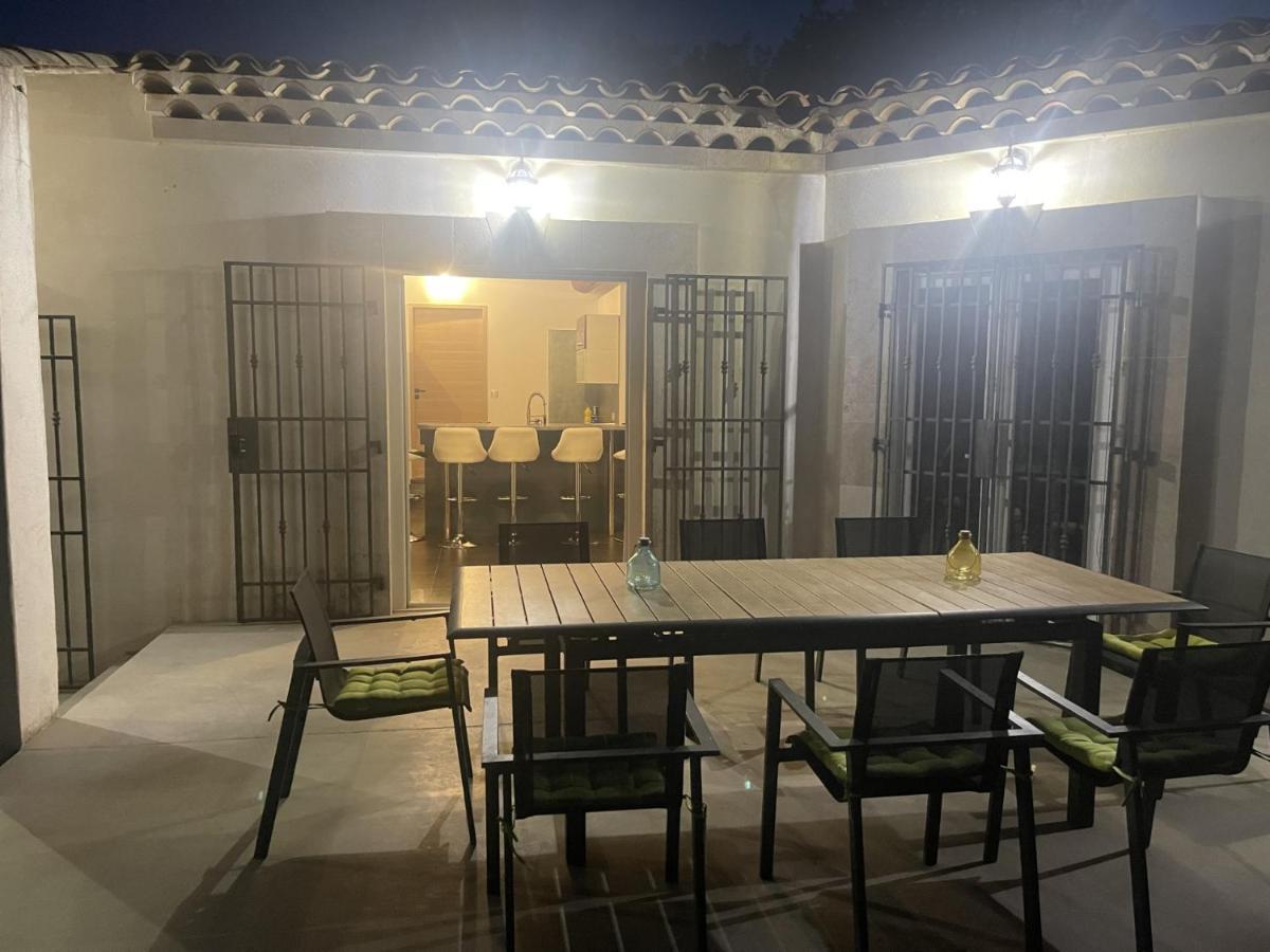 Villa Rians Rians  Екстер'єр фото
