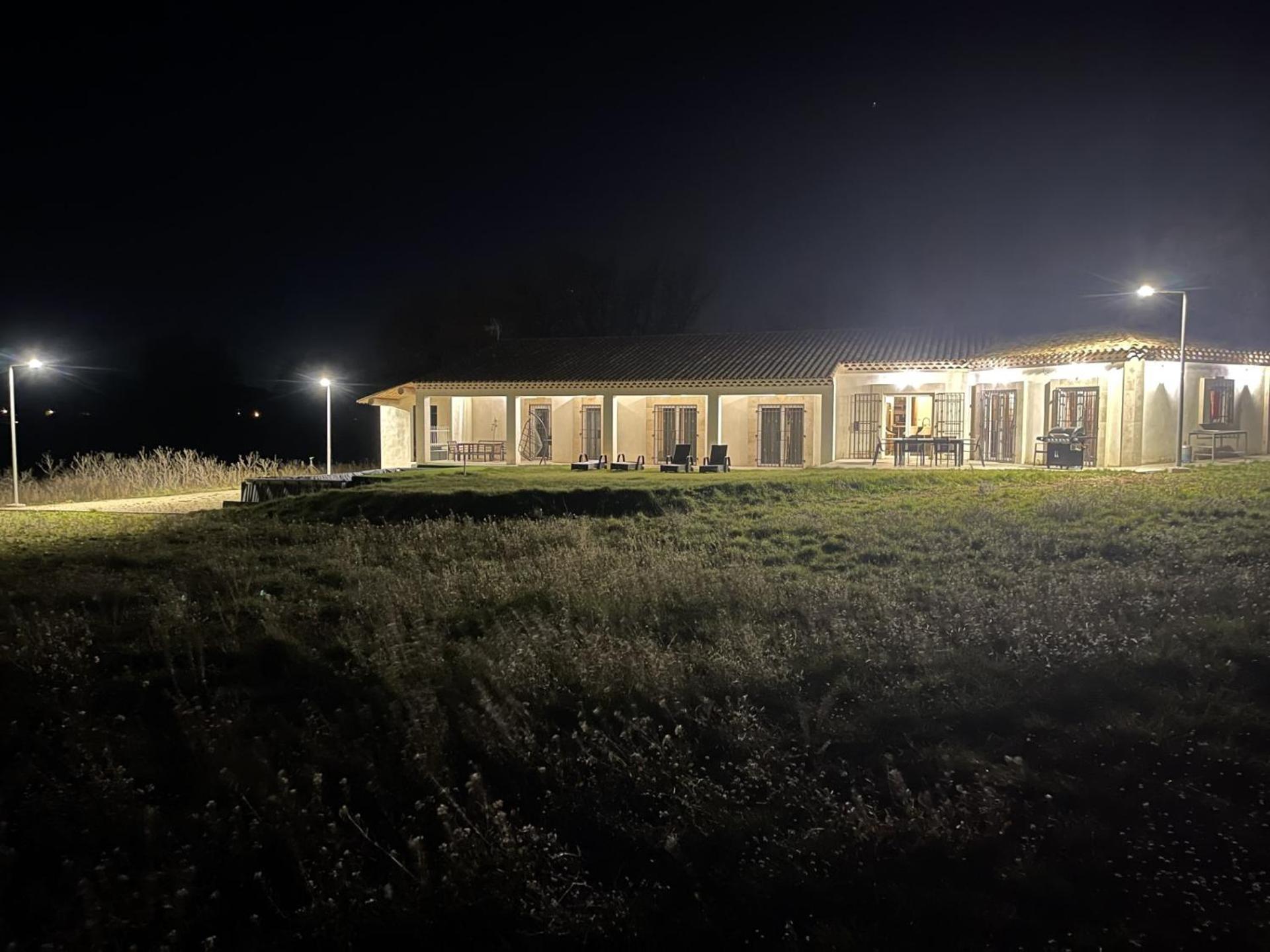 Villa Rians Rians  Екстер'єр фото